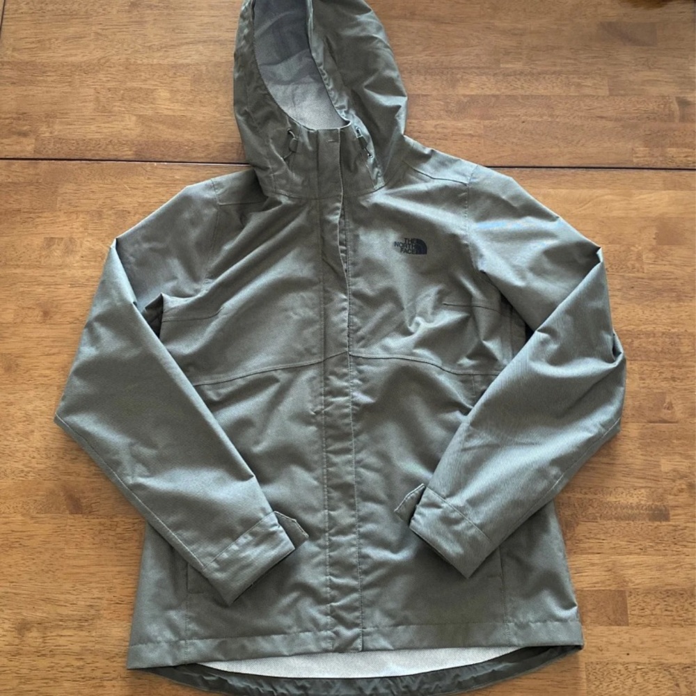 Women’s North Face Jacket